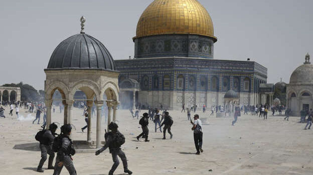 Tensions boil over at al-Aqsa Mosque, hours after a ceasefire was signed between Israel and Hamas